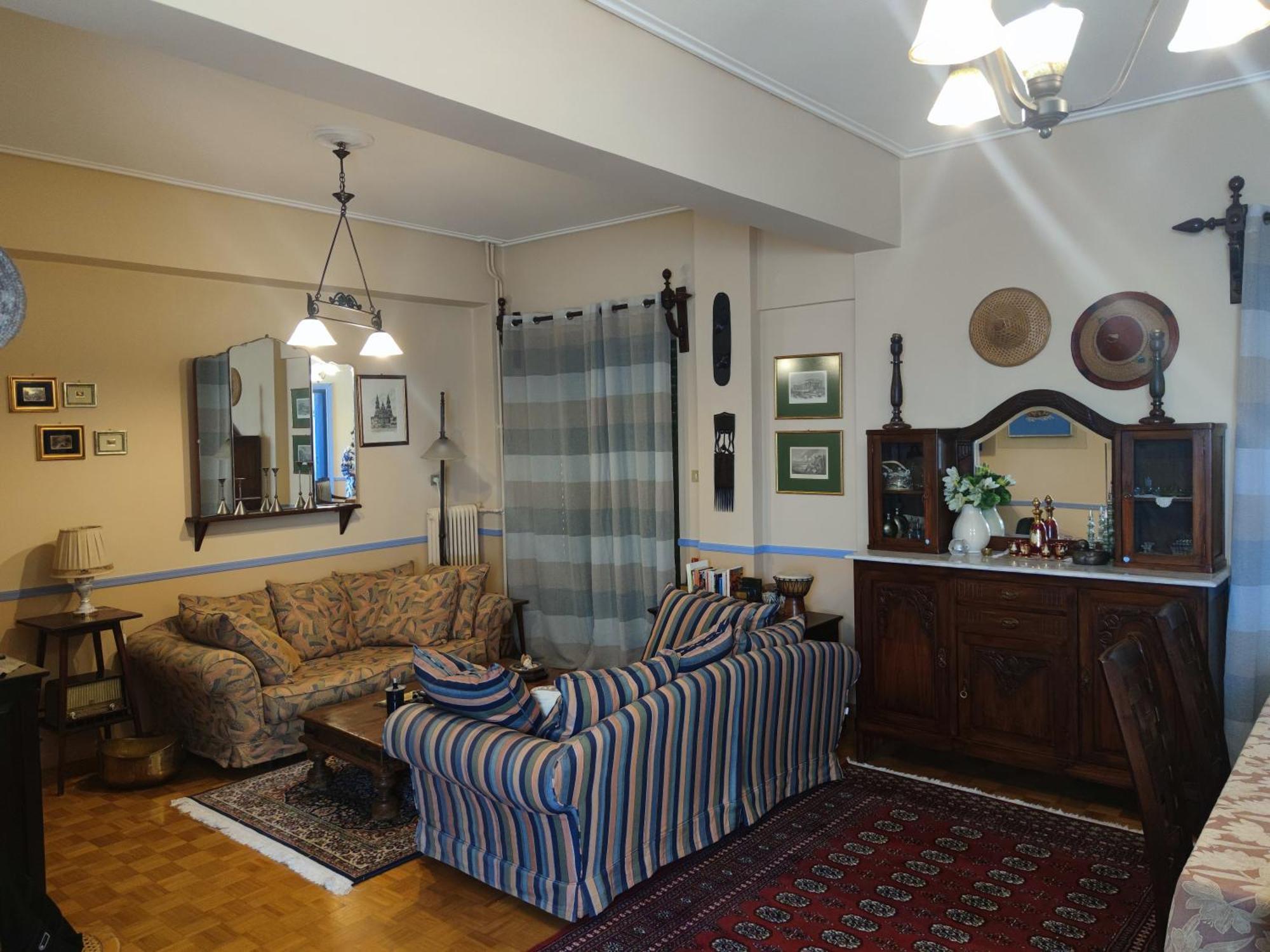 Classic Apartment In กาลามาตา ภายนอก รูปภาพ